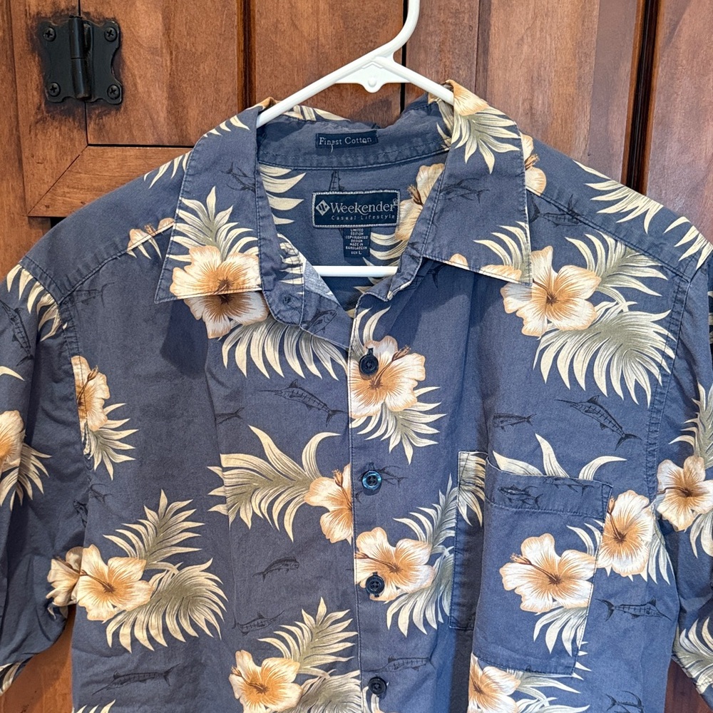 Weekender Floral Hawaiian Men’s Shirt Size L